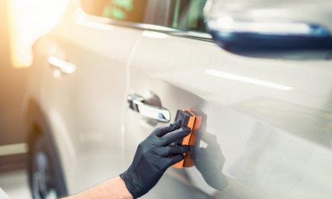 Réparation de carrosserie de voiture à Saint-Martin-d'Hères